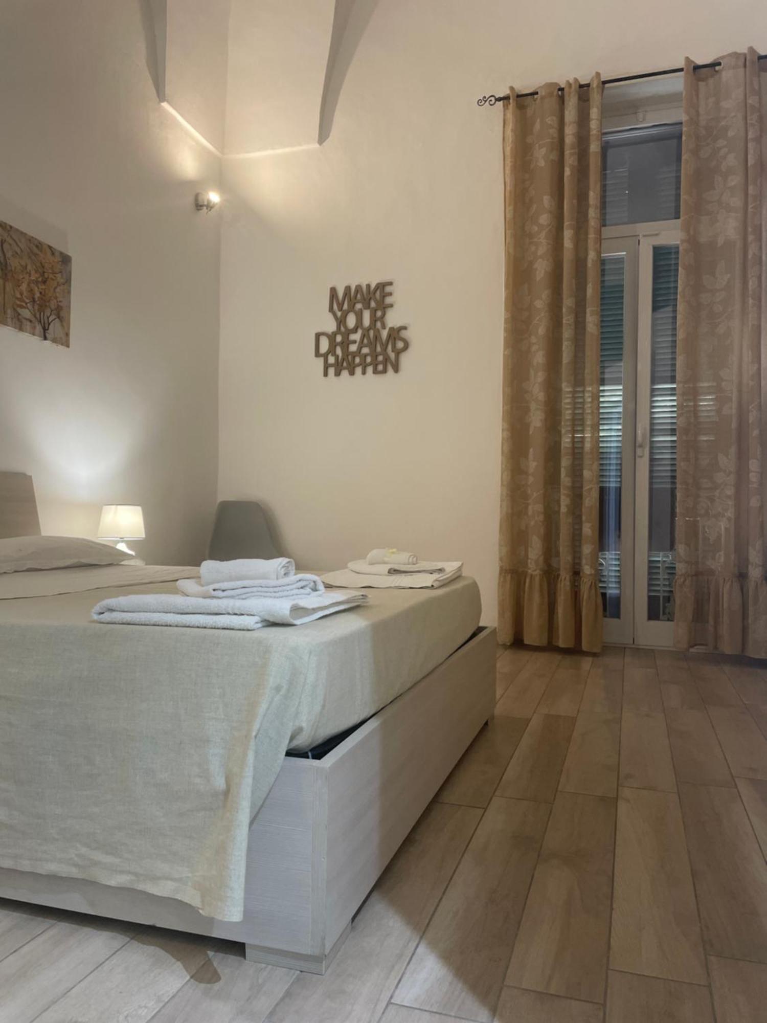 O' Sole Mio Rudiae Rooms Lecce Exterior photo